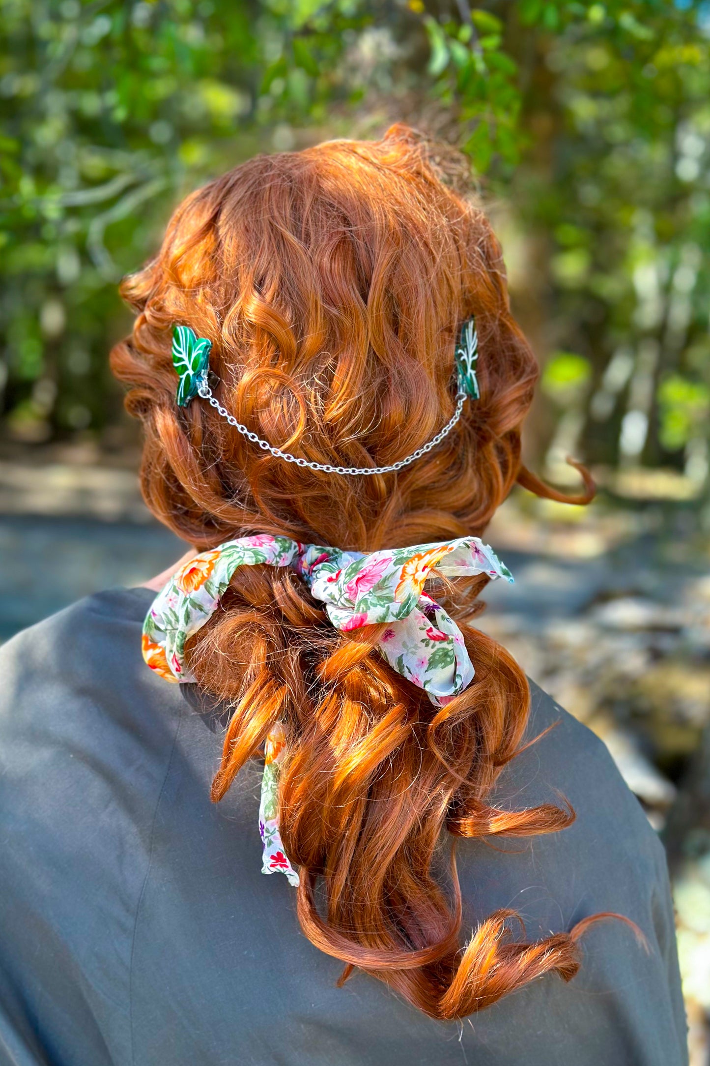 The Halfling's Clasp - Collar and Hair Clips