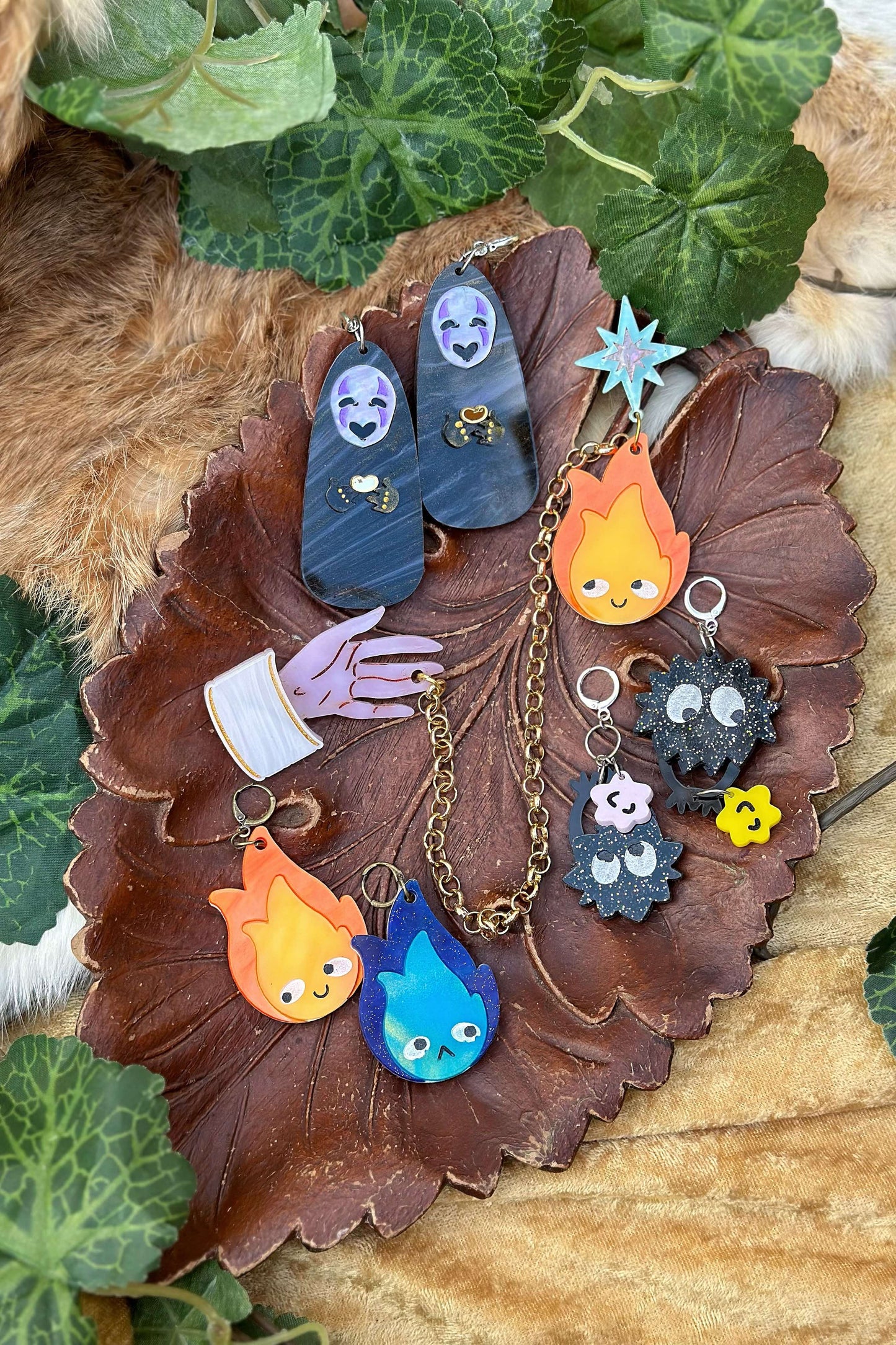 A Heart's a Heavy Burden Collar Pins