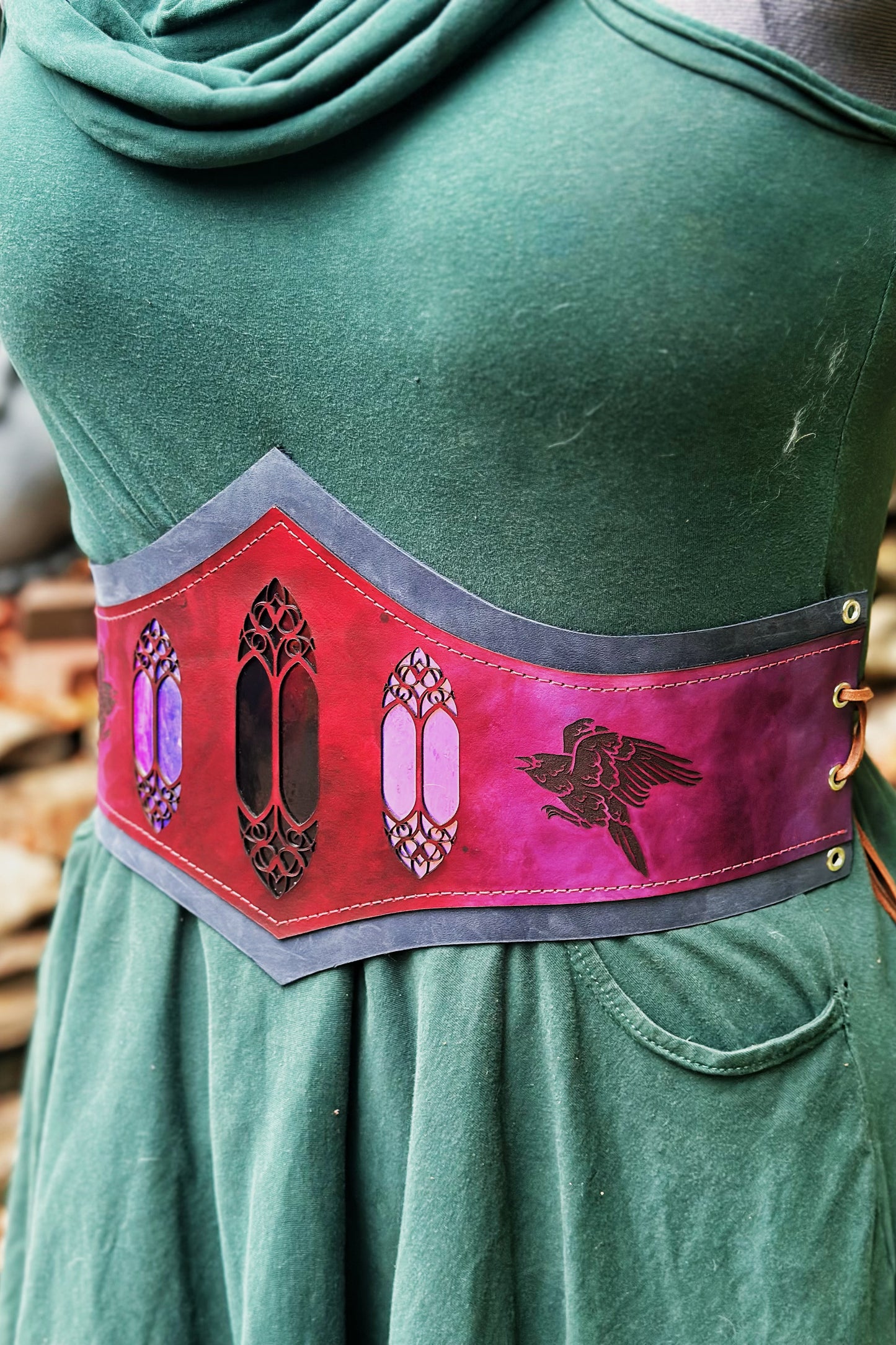 “Call of the Raven" - OOAK Corset Belt - Size SMALL