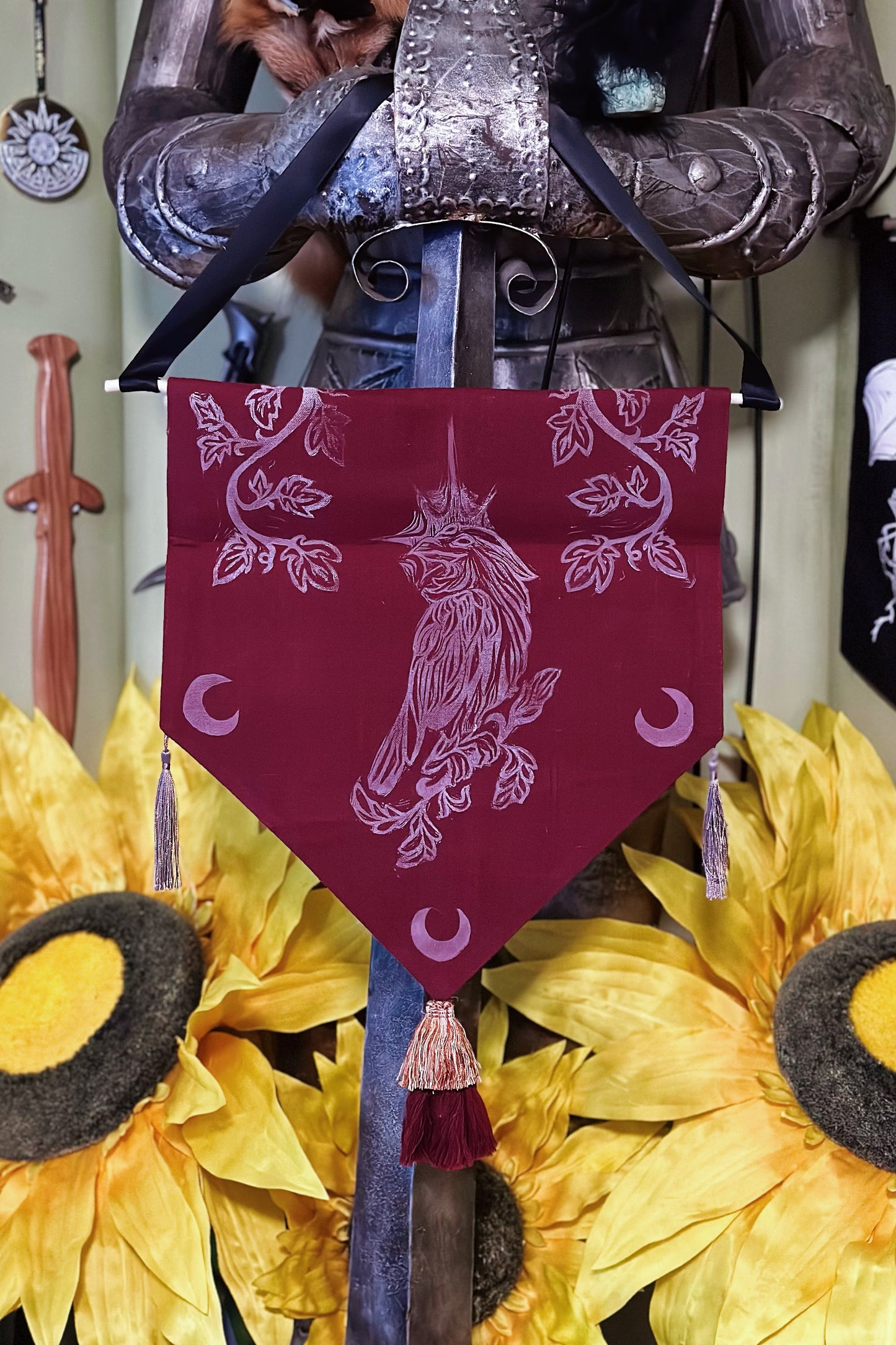 "Corvi Polaris" - Hanging Banner Relic