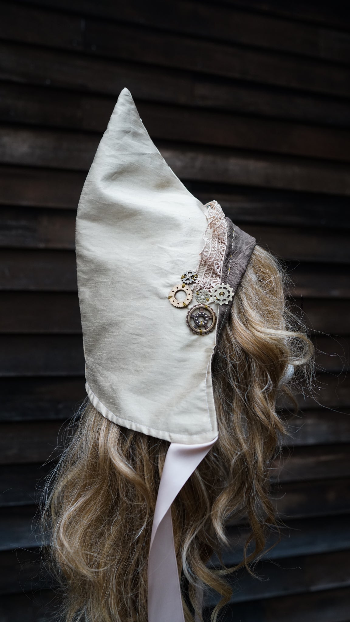 "Cicuta" - Creature Cap