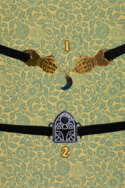 The Knight's Trinket Choker - Black