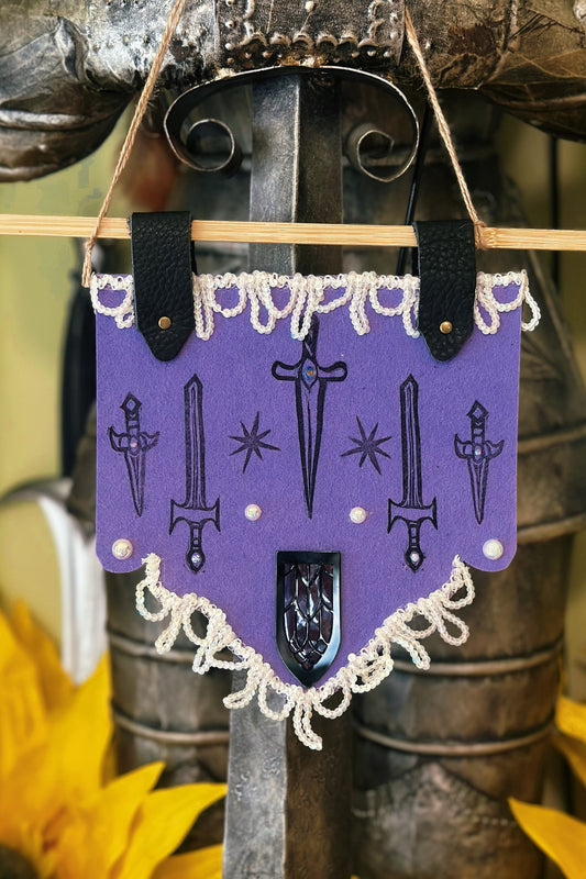 "Frosted Dagger" - Hanging Banner Relic