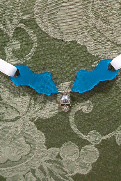 The Knight's Trinket Choker - White