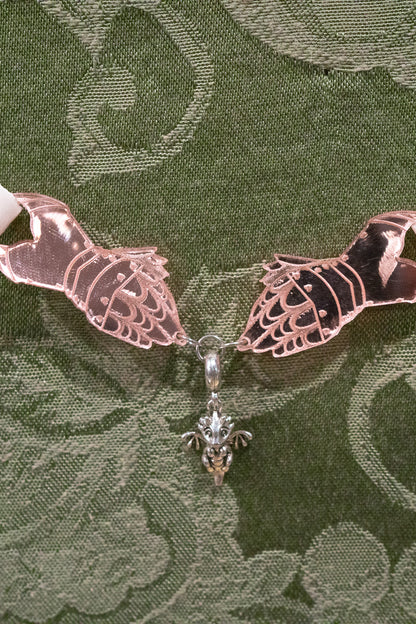 The Knight's Trinket Choker - White