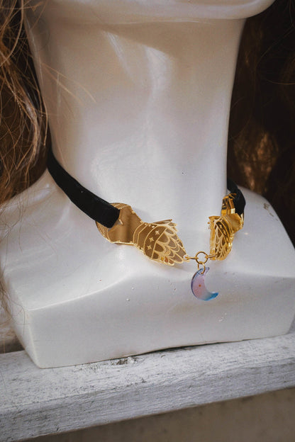 The Knight's Trinket Choker - Black