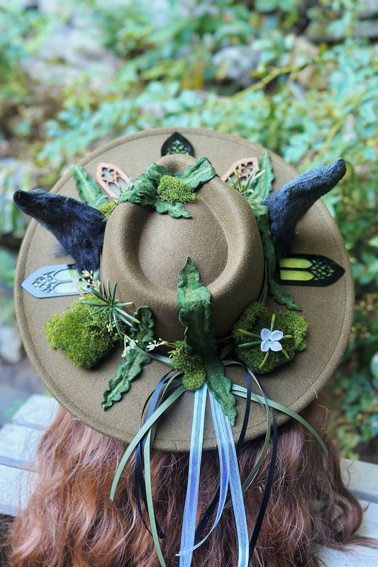 "Below the Currents" - Little Mantis Menagerie x SFA